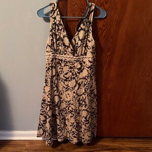 Tailor B. Moss Black and Cream Floral Midi Dress